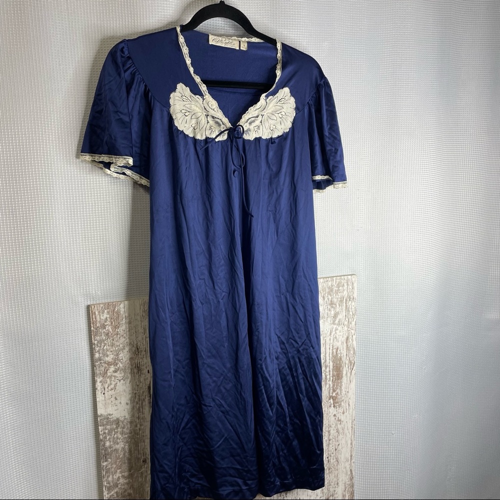 Vintage Collectibles by JCPenney Blue Nightgown Size Small